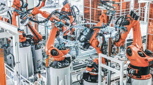 不到50秒,兩扇車門牢牢安在車體上 蔚來f2工廠最新實探